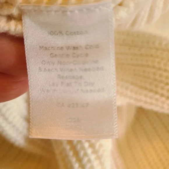 Talbots 100% cotton elbow length sleeve crew neck sweater with button detail - Picture 7 of 7